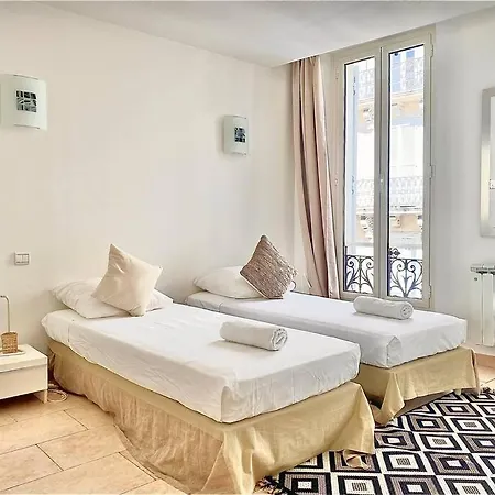 3 - 8b2 Cannes