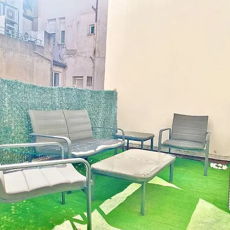 3 - 8b2 Apartment *